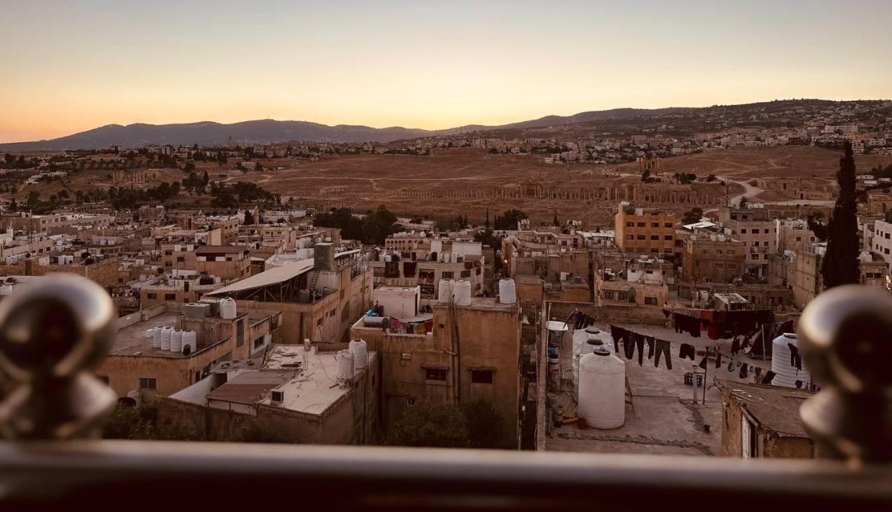 Dream House Hotel Jerash 제라시 외부 사진