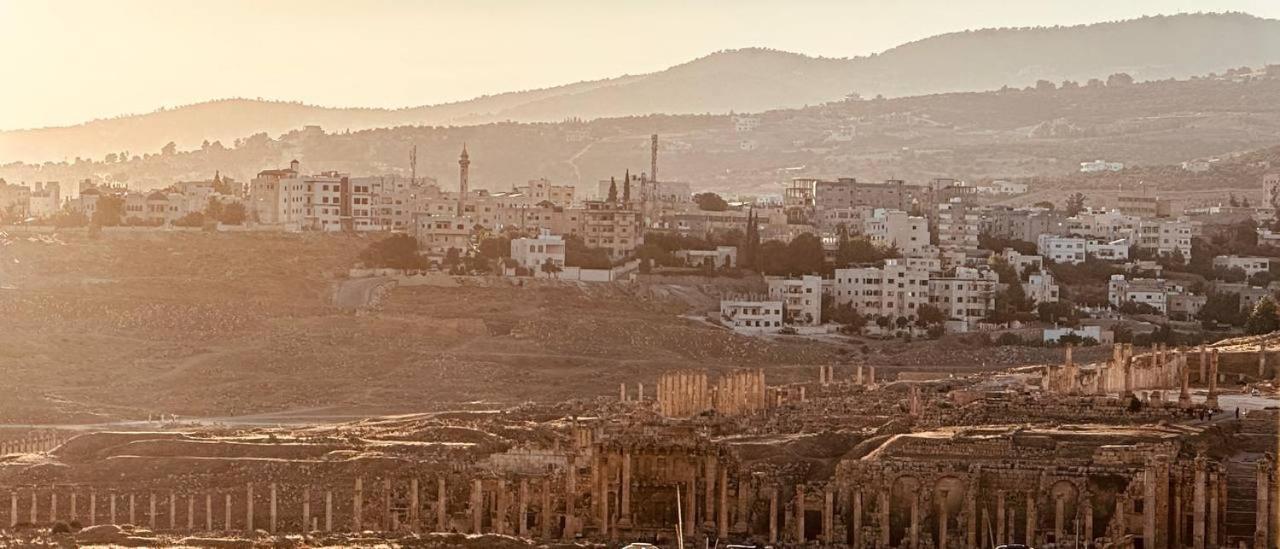 Dream House Hotel Jerash 제라시 외부 사진