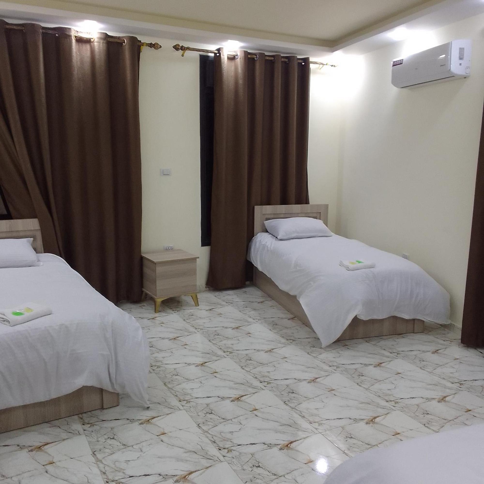 Dream House Hotel Jerash 제라시 외부 사진