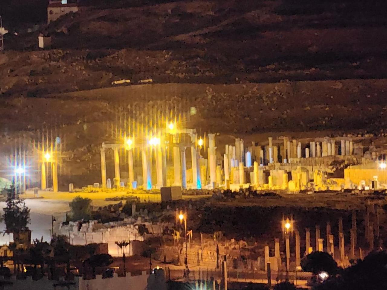 Dream House Hotel Jerash 제라시 외부 사진
